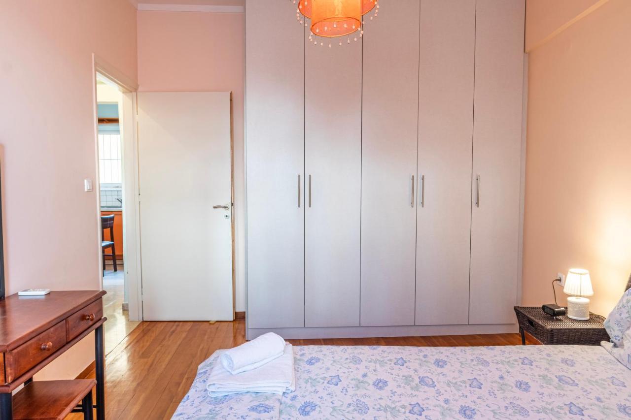 Erika'S Oasis - Stylish Gem Inthe Heart Of History Apartment Kalamata Bagian luar foto